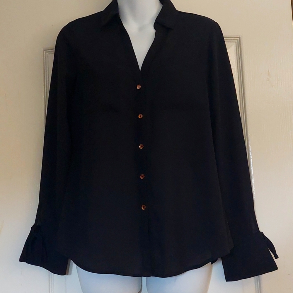 Candie's Long Sleeve Button Down Blouse Size Small